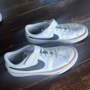 Nike court legacy shoes - 3Y